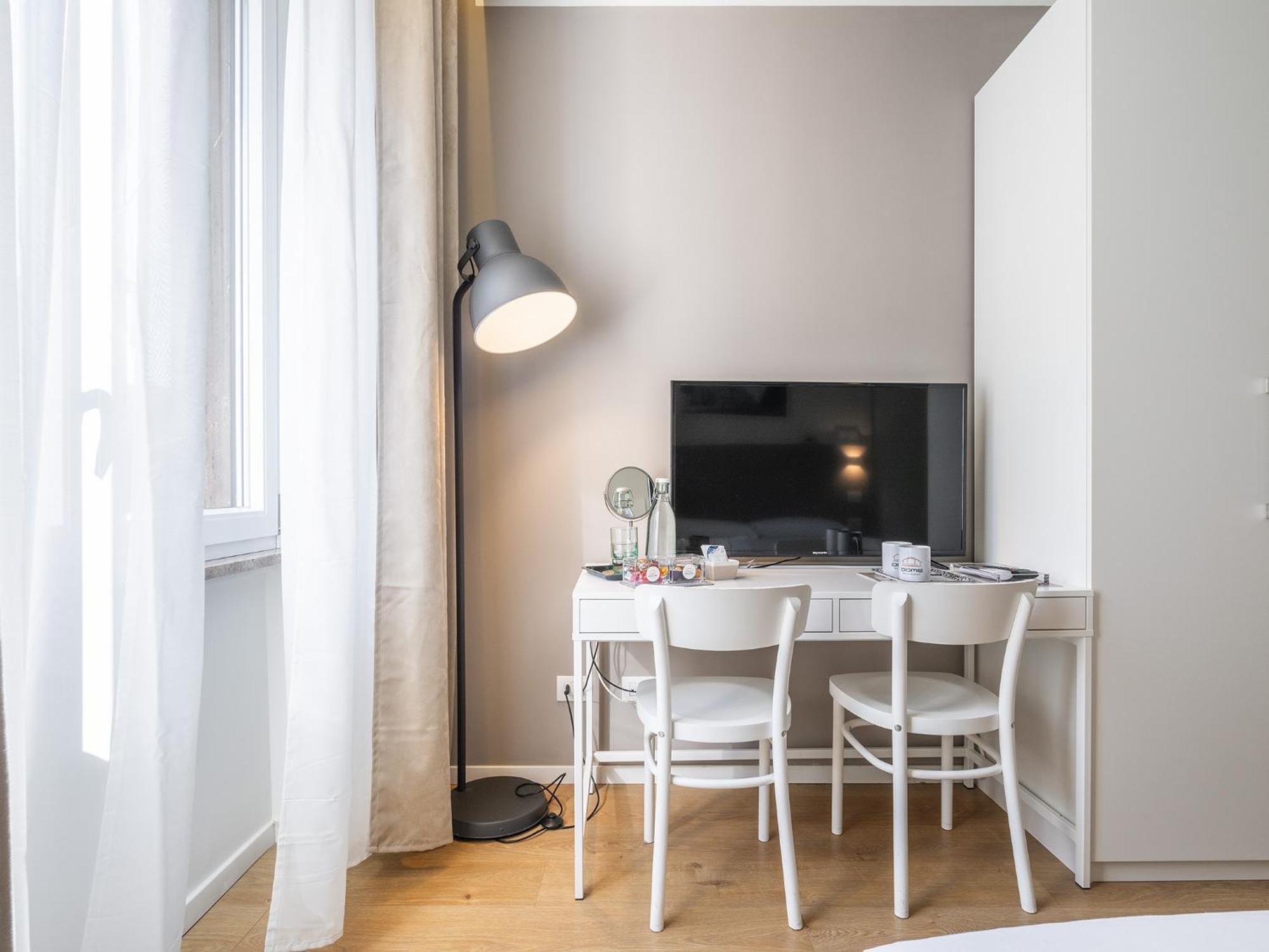 Dome Hotel Каляри Екстериор снимка
